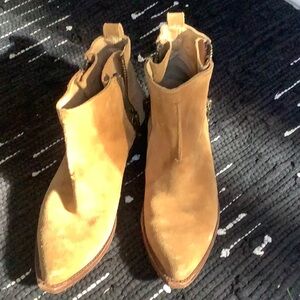 FRYE BOOTS SUEDE ANKLE WESTERN SIZE W 8